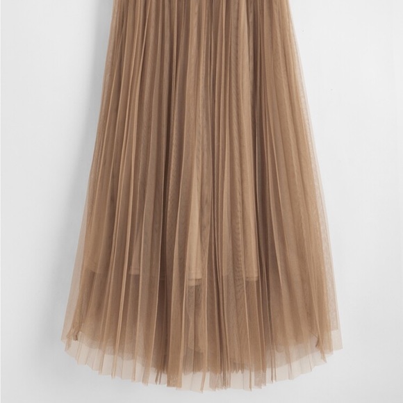 Wideband waist pleated mesh Skirt - Picture 5 of 5